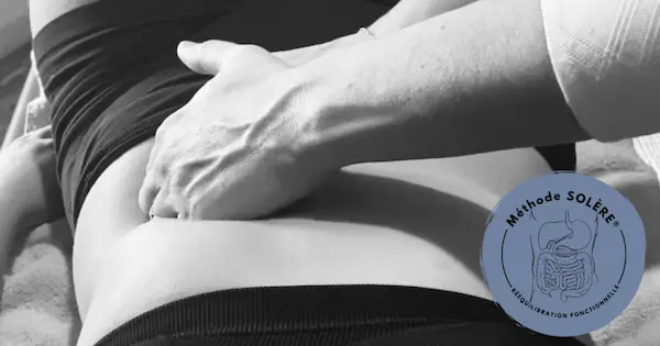 Technique manuelle abdominale lors de la formation Normalisations
Viscérales Méthode SOLÈRE®
